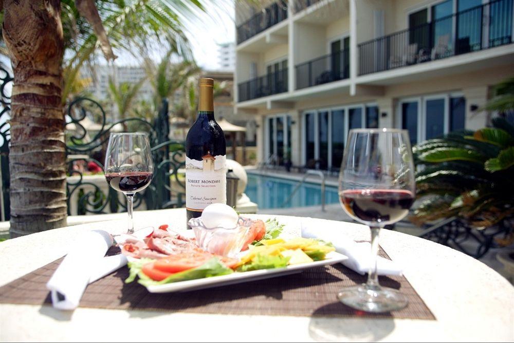 The Sea Lord Hotel & Suites (Adults Only) Lauderdale-by-the-Sea Exterior foto