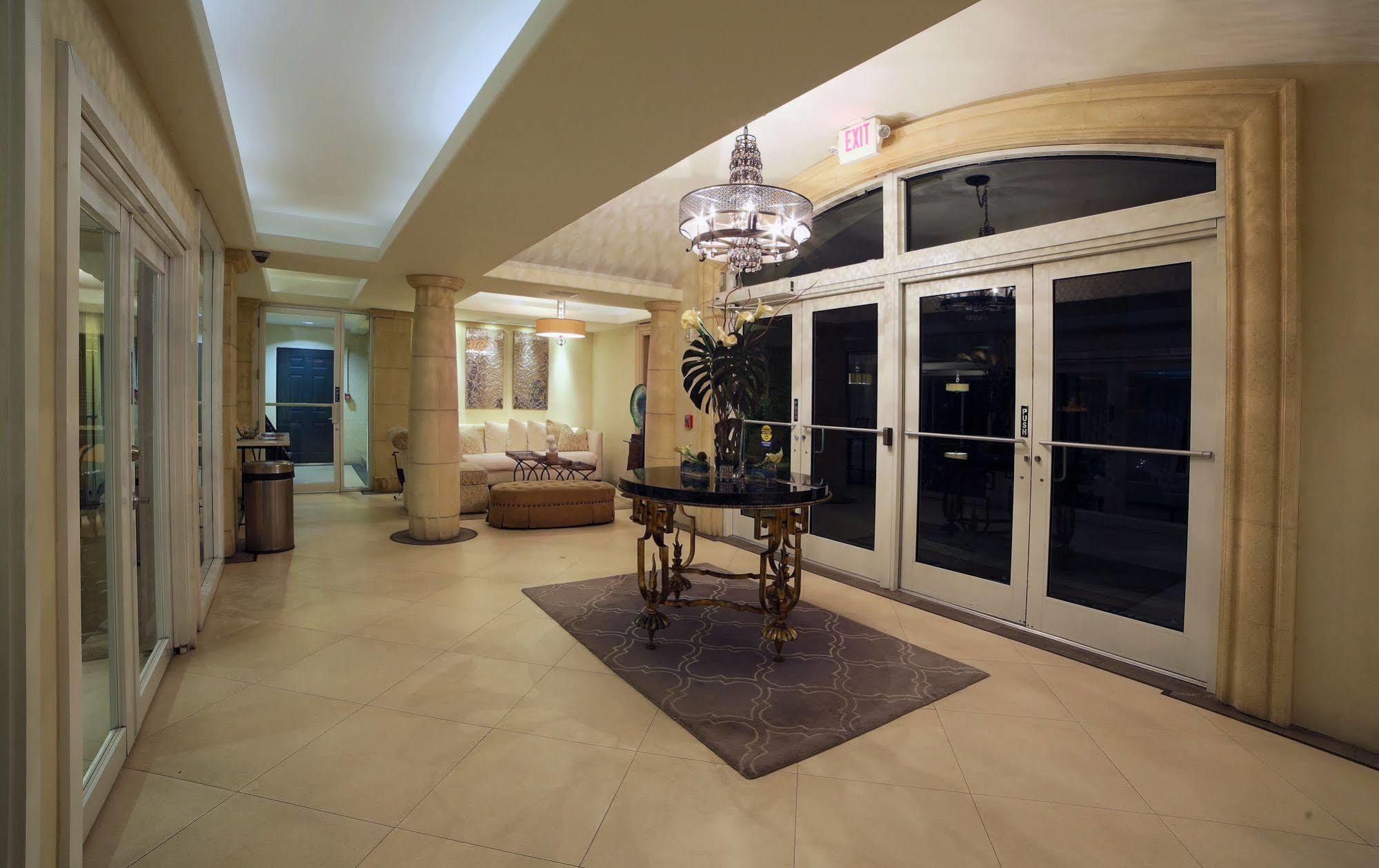 The Sea Lord Hotel & Suites (Adults Only) Lauderdale-by-the-Sea Exterior foto